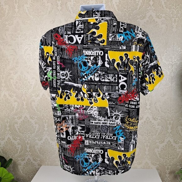 Fresh Prints of BelAir Size Large Black Newsprint Graphic Button Up Shirt NWT - Picture 6 of 13